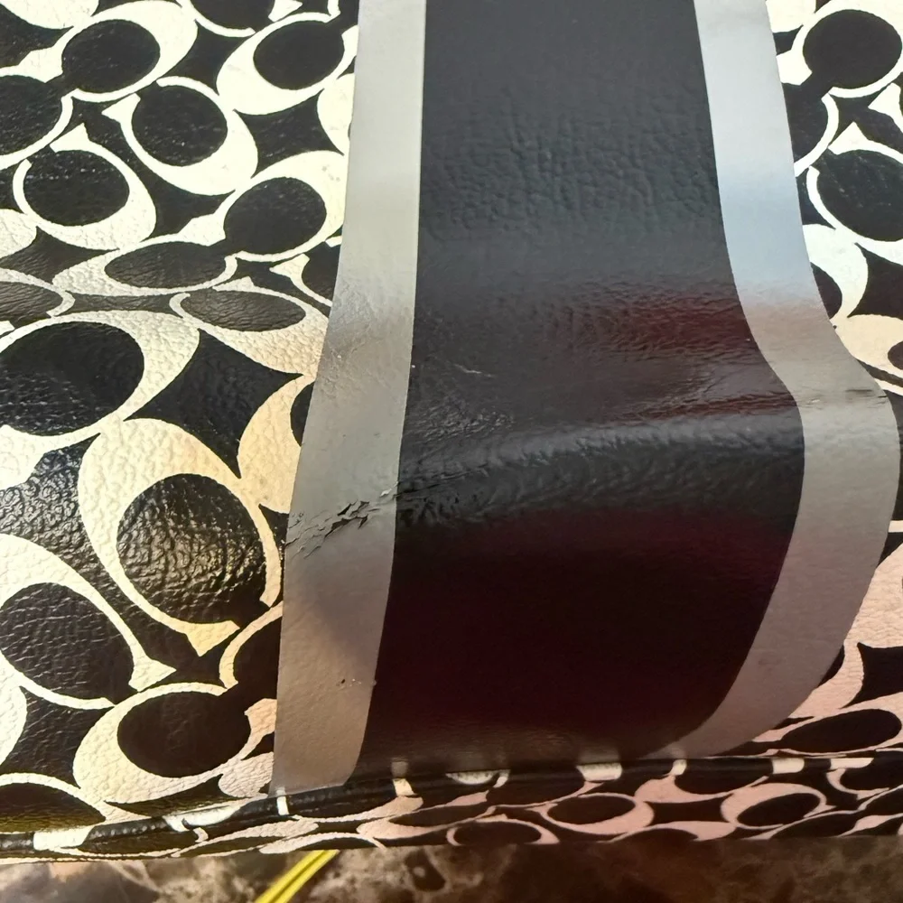 🖤 Coach Chelsea Heritage Stripe Signature Tote F15137 Black White